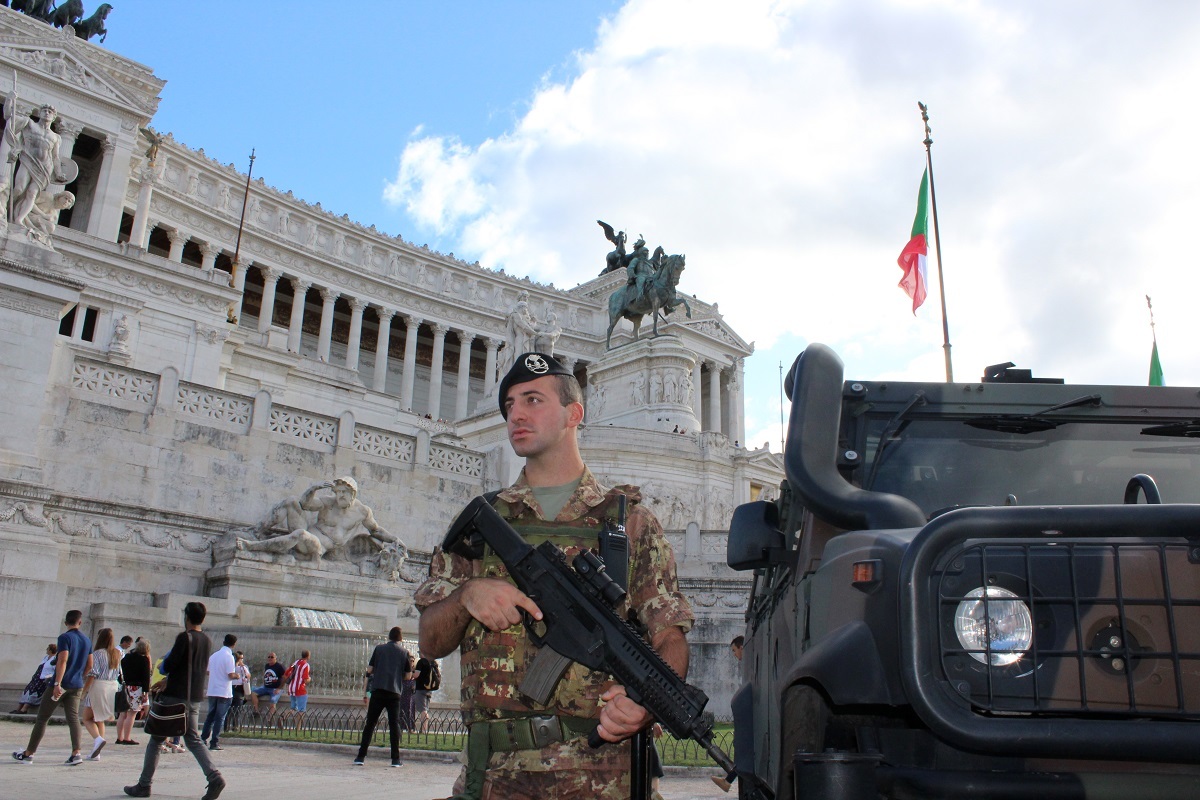 foto_articoli/5r6lkauz9846ybgrpuoj/Altare della Patria.jpg